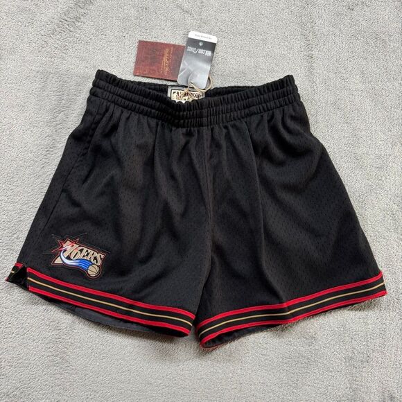 Philadelphia 76ers Basketball Shorts Womens Small Mitchell Ness Black NBA Active